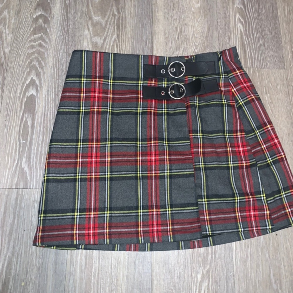Plaid skirt